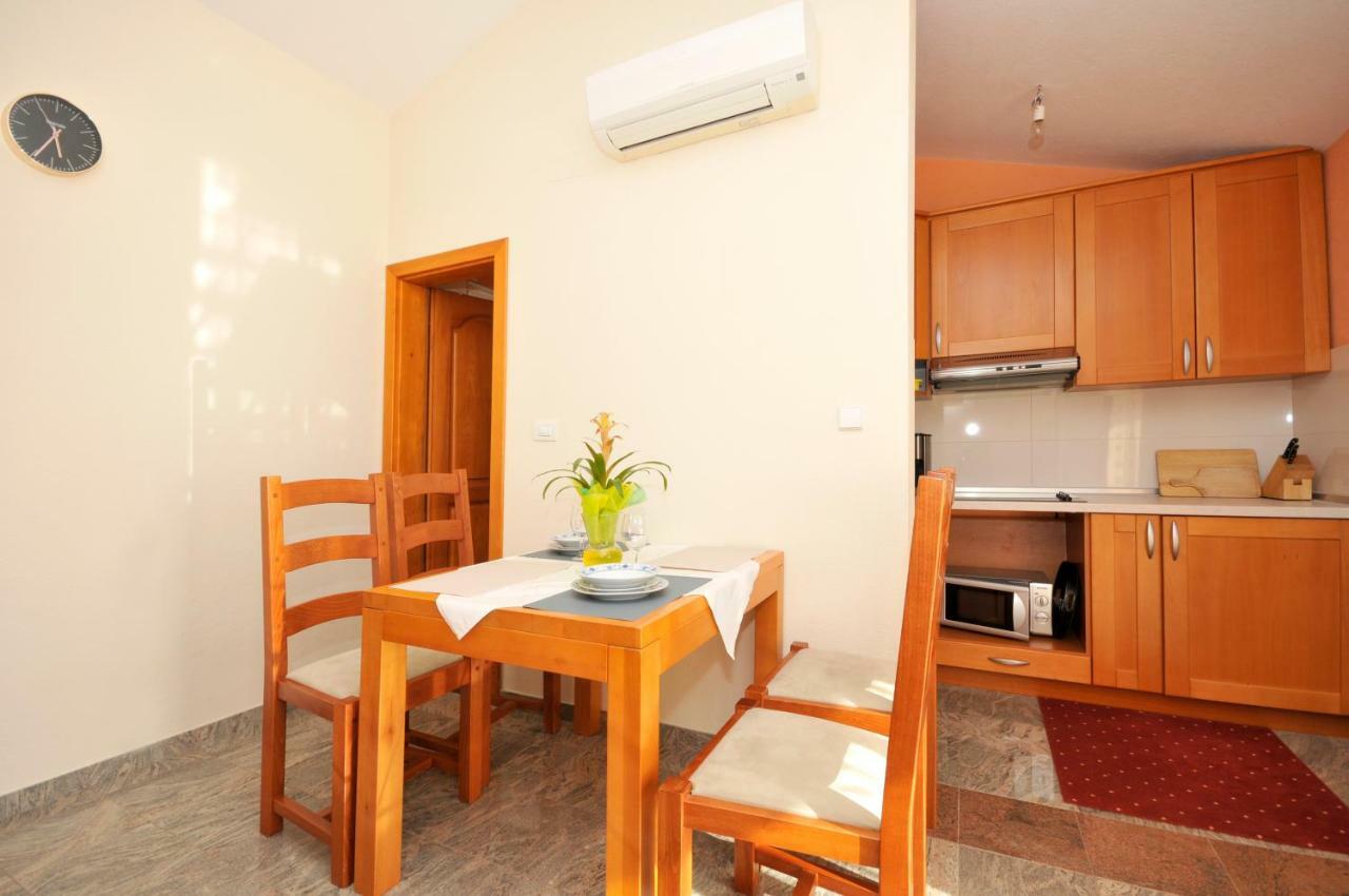 Apartman Beric Trogir Exterior photo